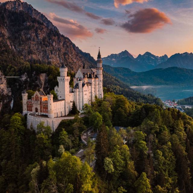 Schloss Neuschwanstein bei Dämmerung